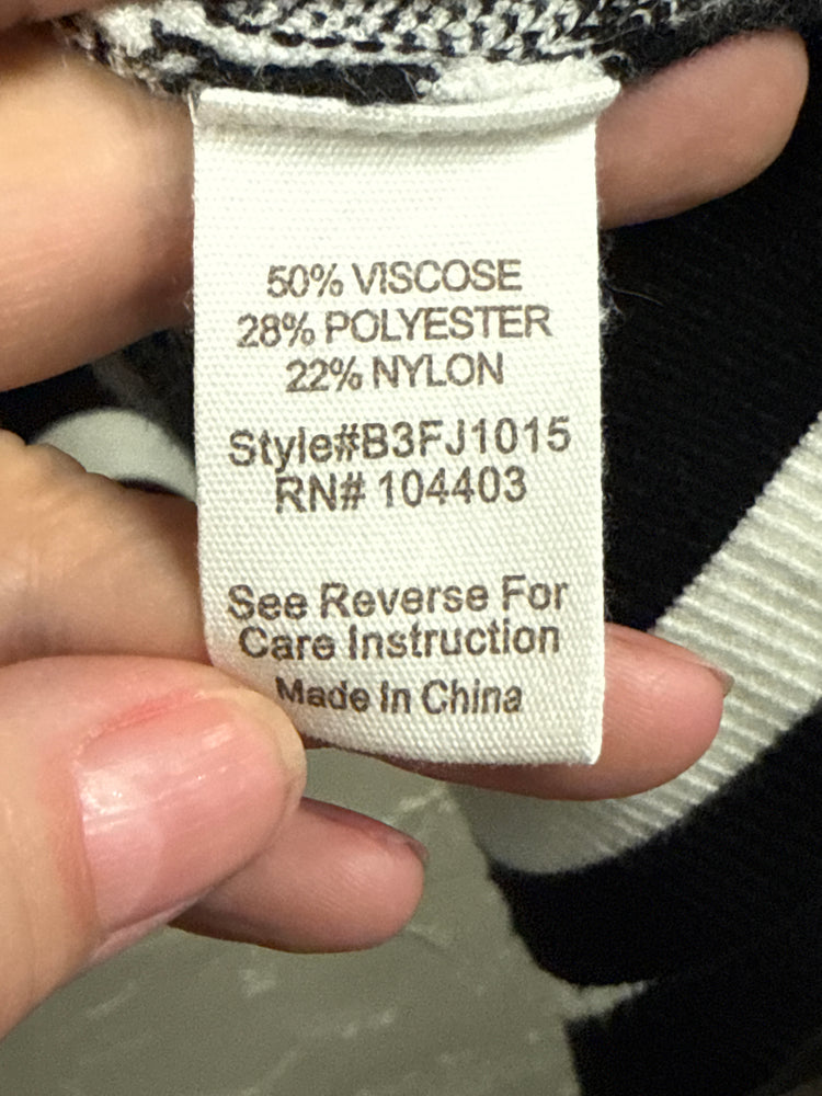 BLU PEPPER HOUNDSTOOTH CARDIGAN