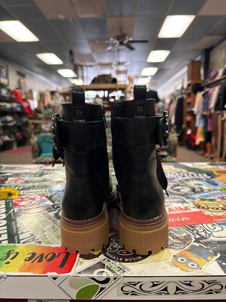 NWT SAM & LIBBY COMBAT BOOT (org$50)