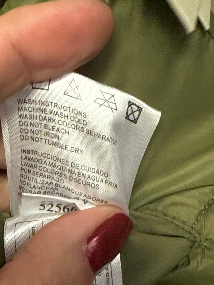 NWT SNOBBISH REVERSIBLE PUFFER VEST