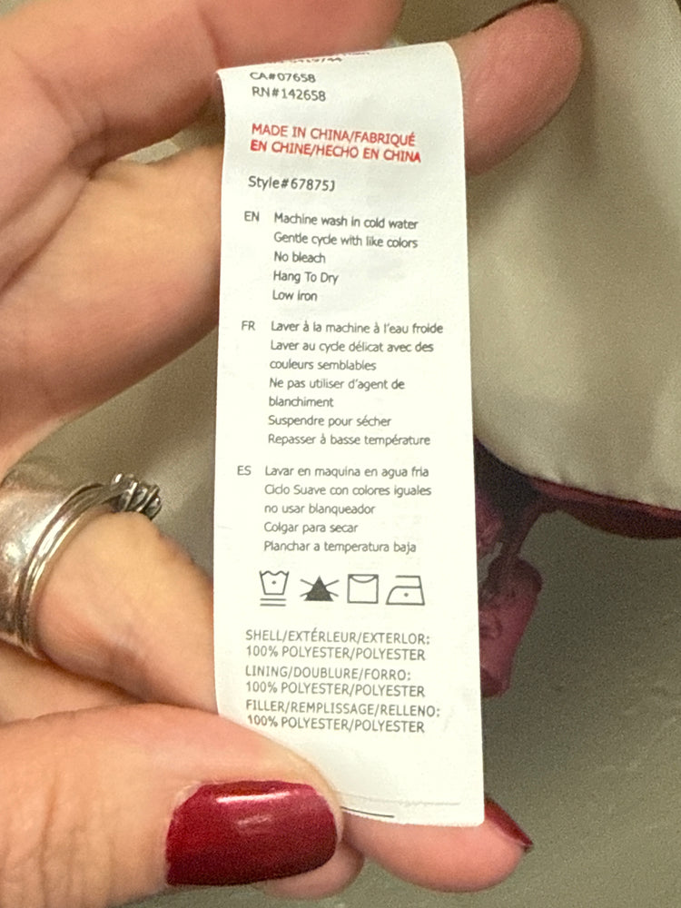 NWOT CROP PUFFER VEST