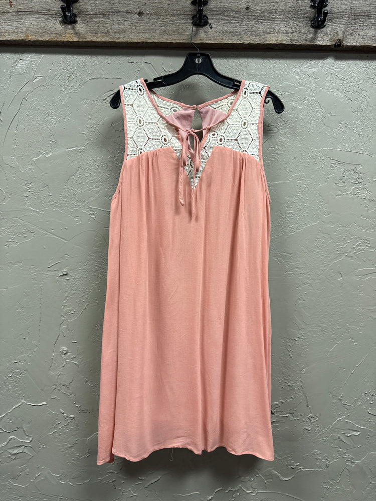 NWT ENTRO SLEEVELESS DRESS (org$48)