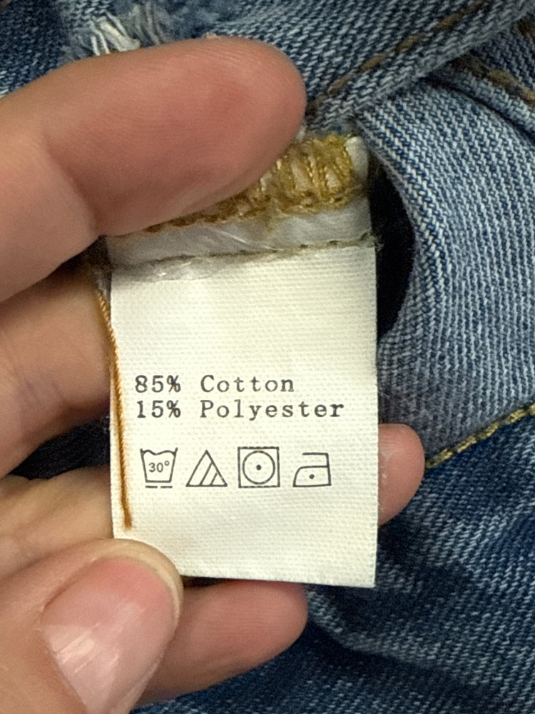 OVERSIZED DISTRESSED DENIM JACKET