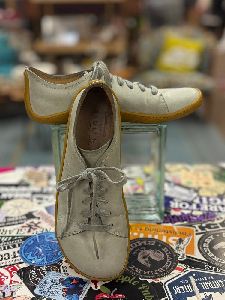 VIVOBAREFOOT LEATHER SNEAKER (org$139)