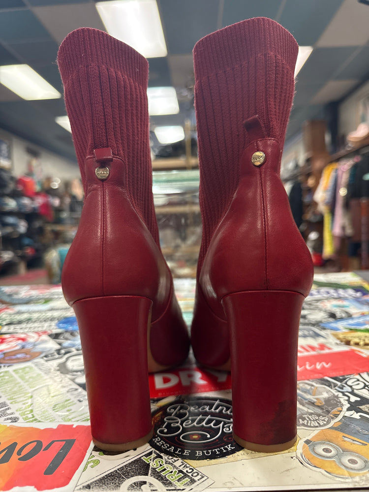 ALDO RED LEATHER BOOTIE (org$120)