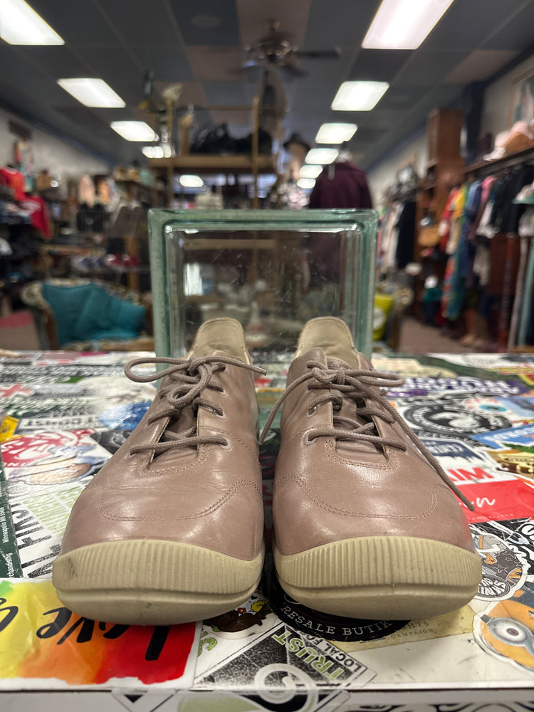 KEEN LORELAI II SNEAKER (org$190)