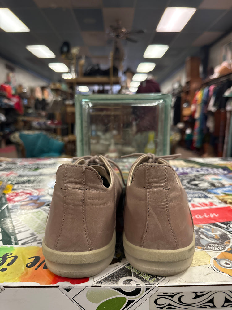 KEEN LORELAI II SNEAKER (org$190)