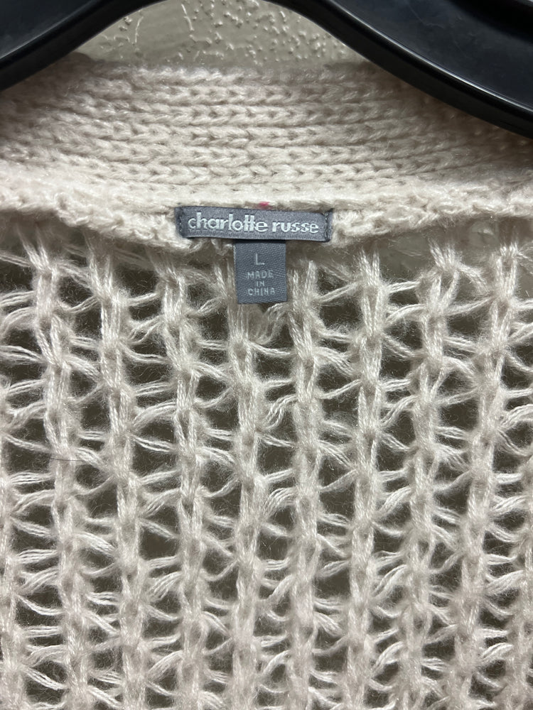NWT CHARLOTTE RUSSE OPEN CARDI (org$33)