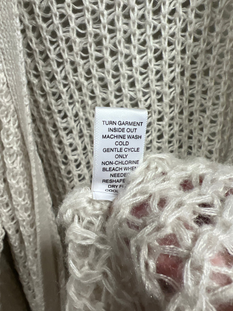 NWT CHARLOTTE RUSSE OPEN CARDI (org$33)