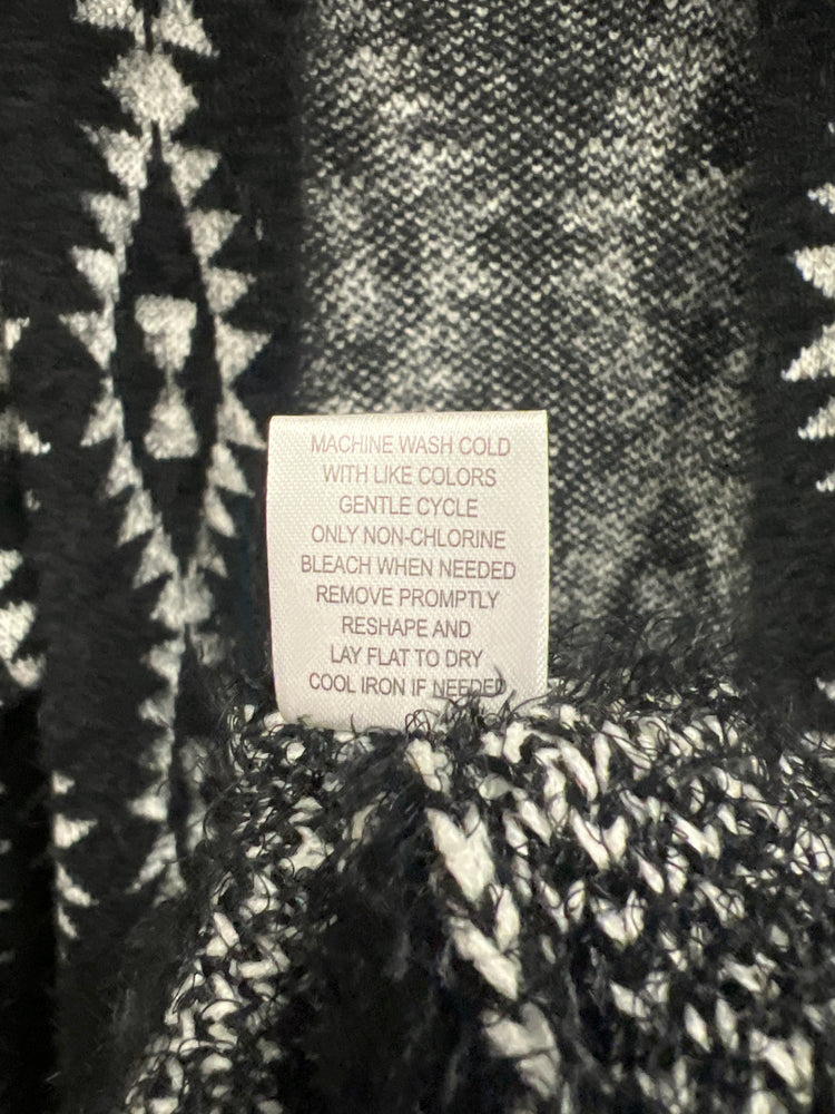 NWOT ALMOST FAMOUS FUZZY CARDIGAN