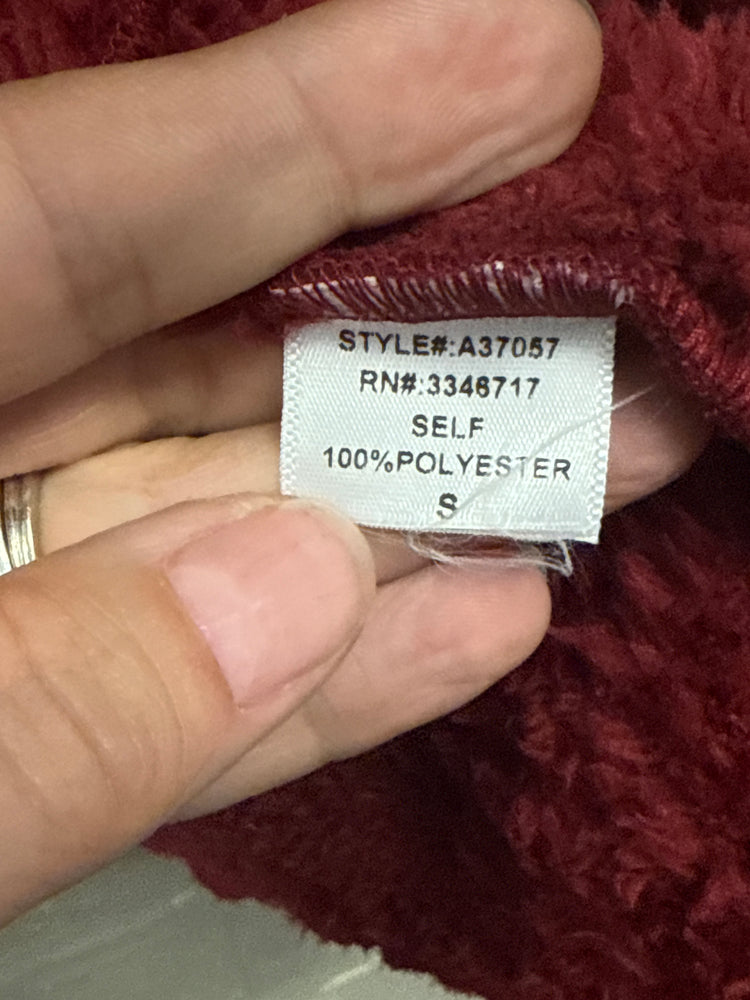 NWOT T PARTY FLEECE JACKET