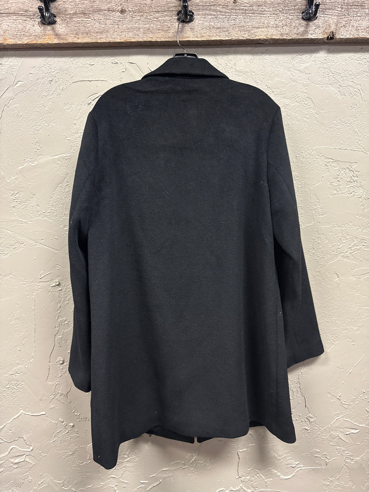 NWOT SINGLE BUTTON CAR COAT