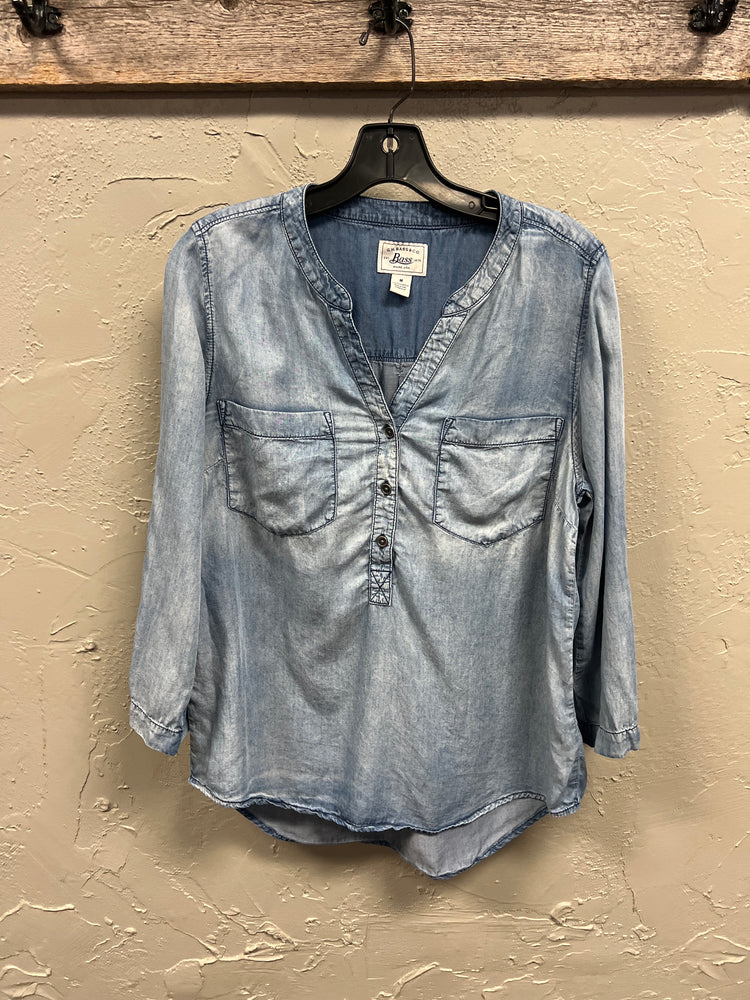 BASS CHAMBRAY PULLOVER TOP
