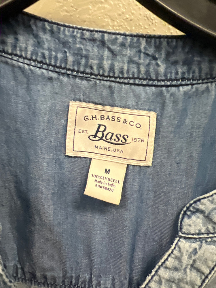 BASS CHAMBRAY PULLOVER TOP