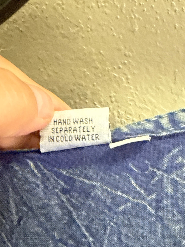 LIGHTWEIGHT RAYON DRESS