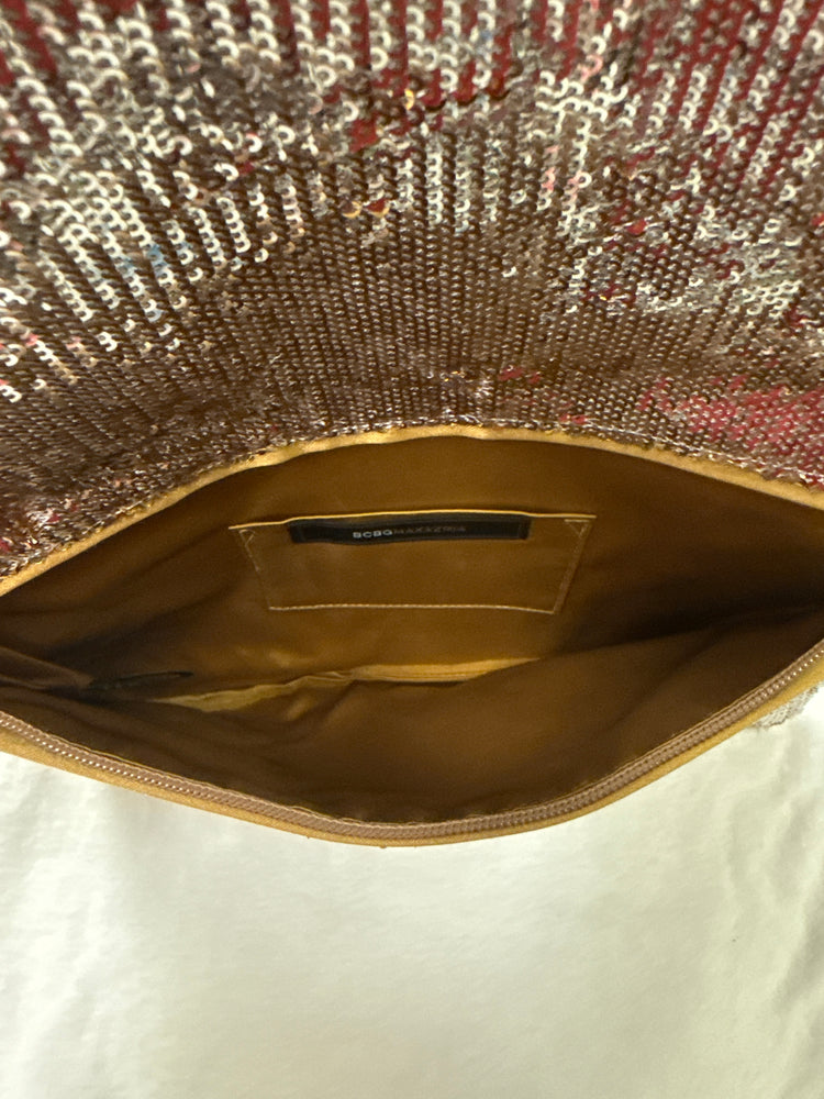 NWOT BCBG SEQUIN CLUTCH (org$128)