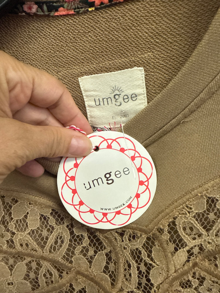 NWT UMGEE FRENCH TERRY PULLOVER