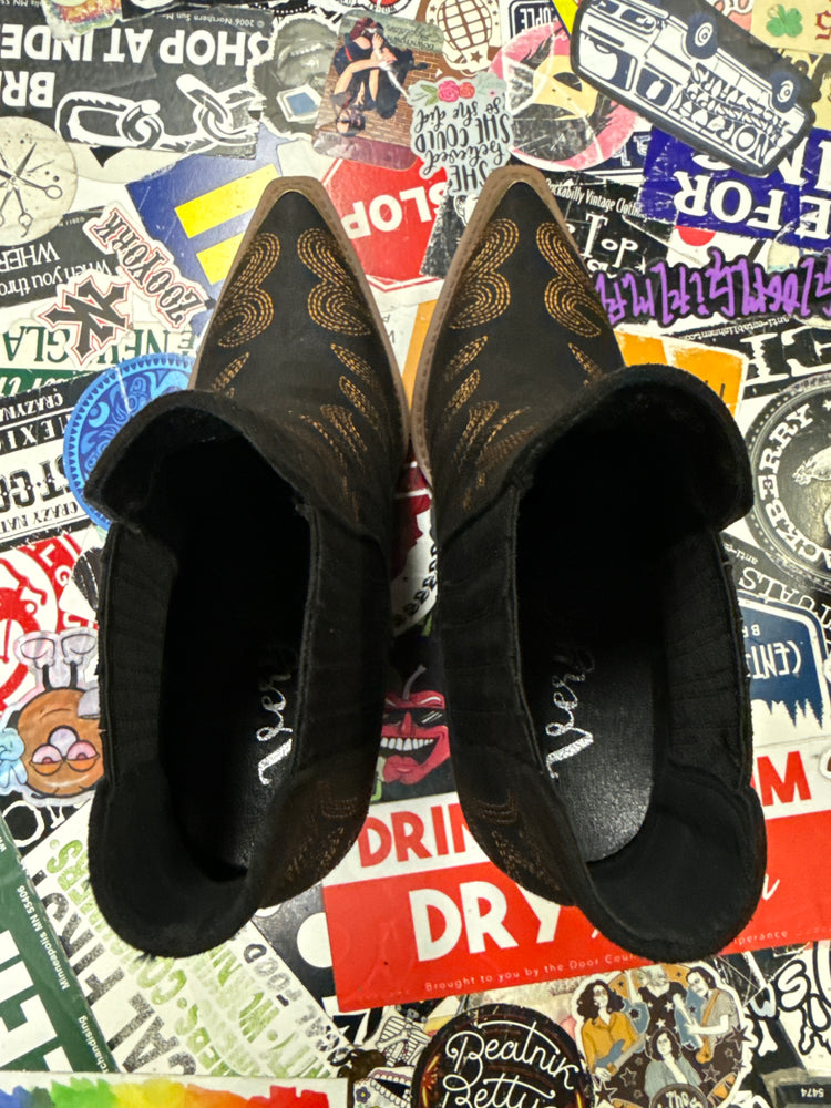 NIB VERY G ROMA WESTERN BOOT (org$75)