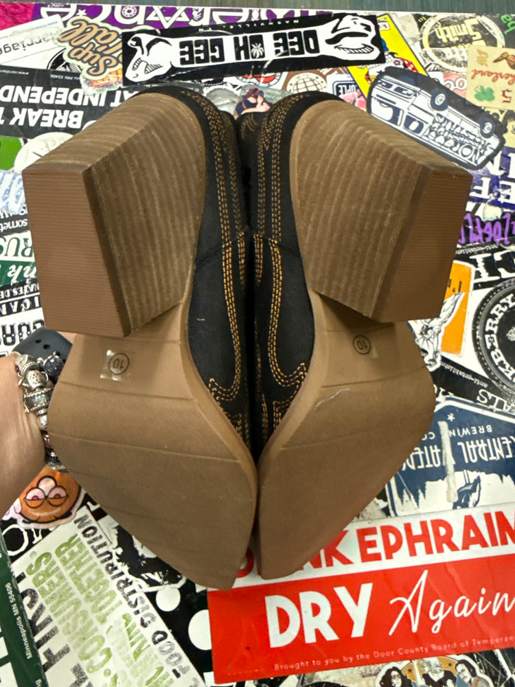 NIB VERY G ROMA WESTERN BOOT (org$75)