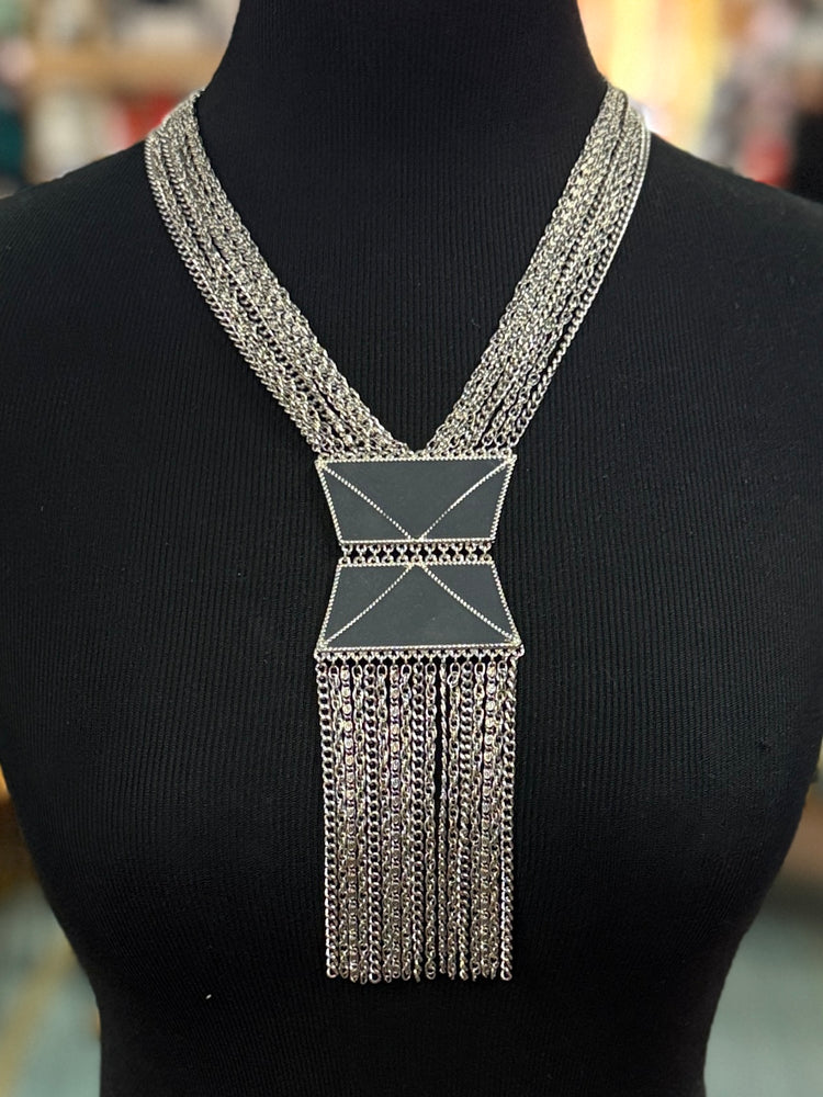 NWOT CHAIN DROP NECKLACE