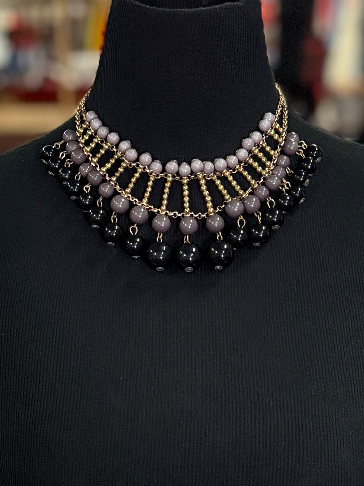 BEADED COLLAR NECKLACE