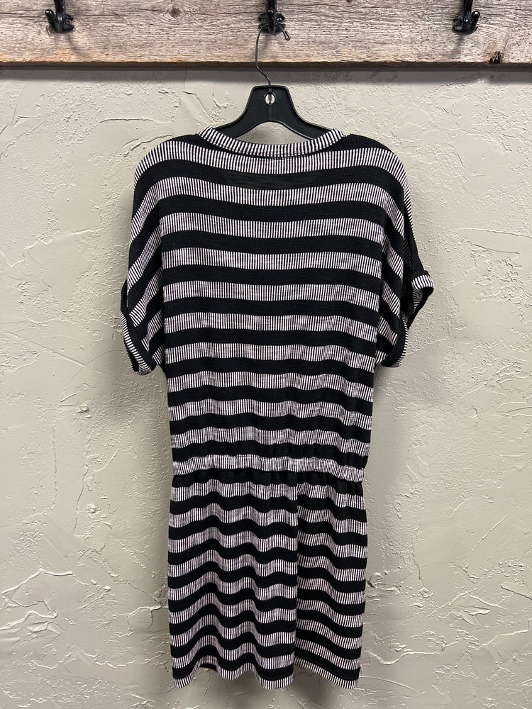 LOFT STRIPED CINCHED WAIST DRESS