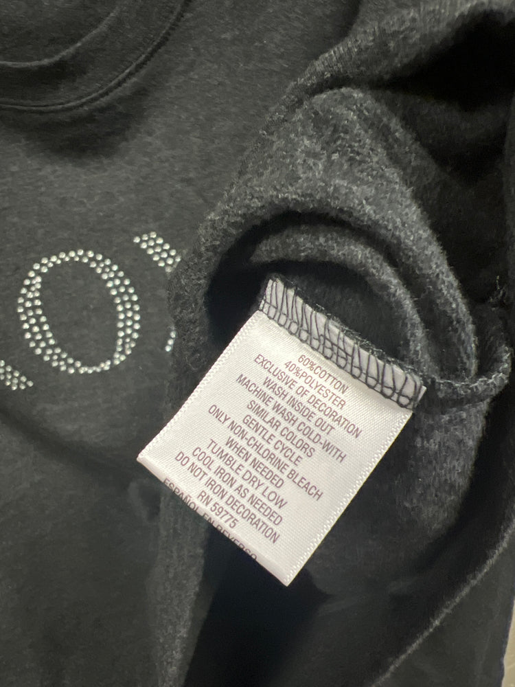 NWOT XOXO CROP PULLOVER