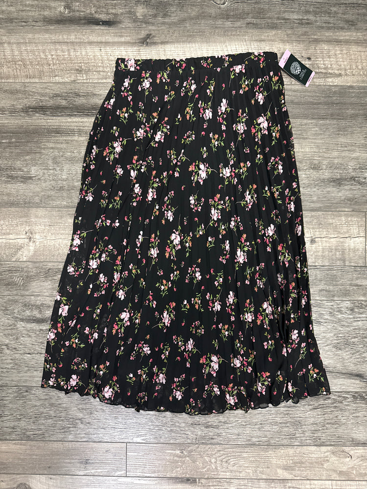NWT VINCE CAMUTO FLORAL SKIRT (org$79)