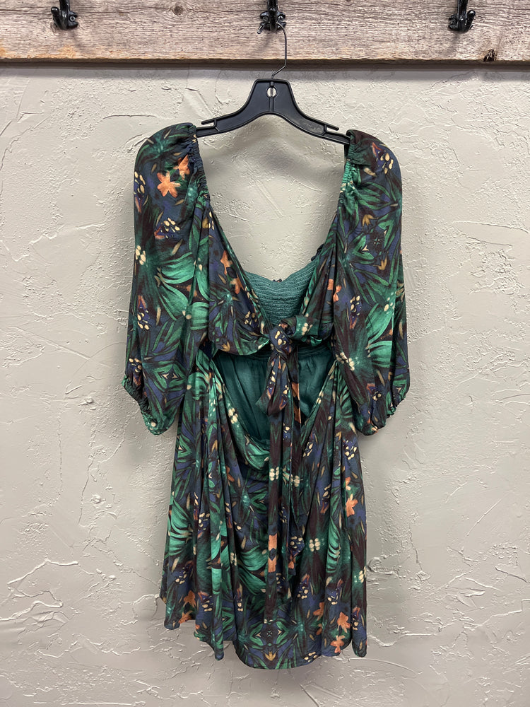 OFF THE SHOULDER TROPICAL DRESS