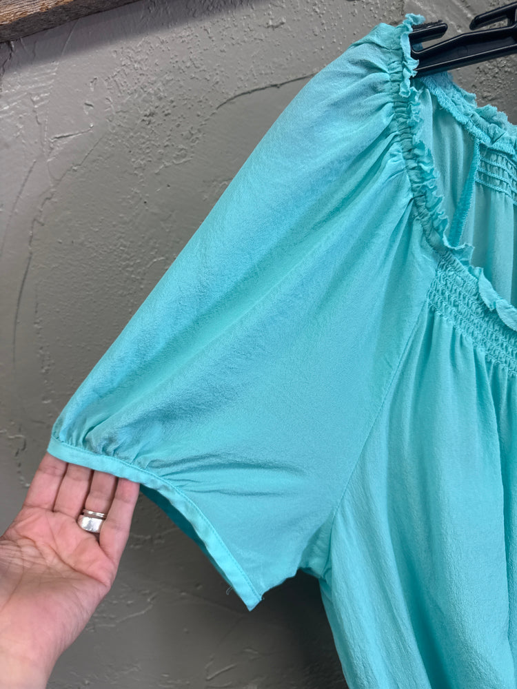 NWT BANANA REPUBLIC SILK TOP (org$70)
