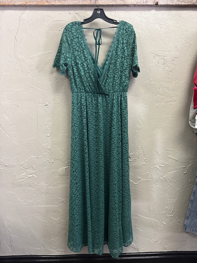 EMERALD GREEN LACE DRESS