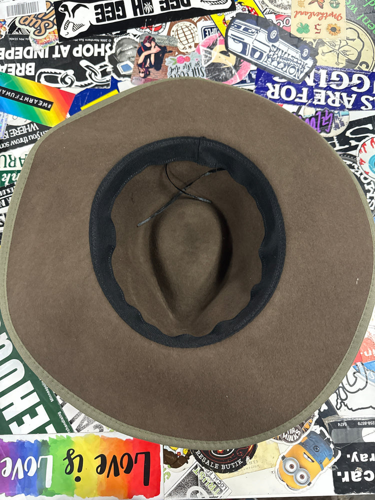 WIDE BRIM WOOL HAT