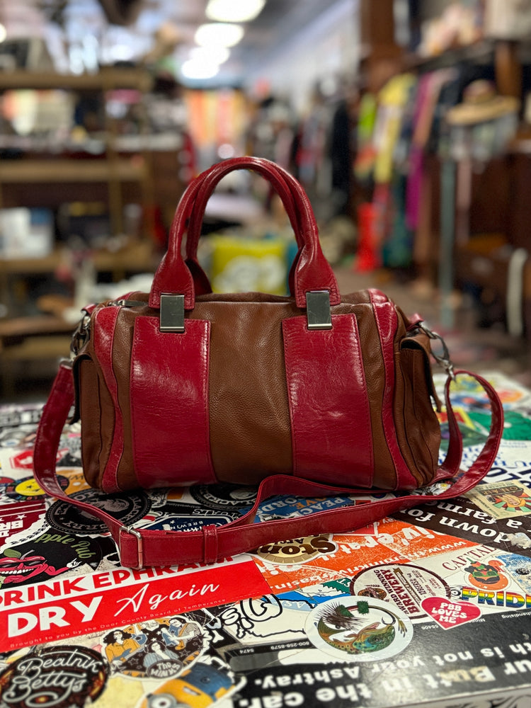 WALTER BAKER LEATHER HANDBAG