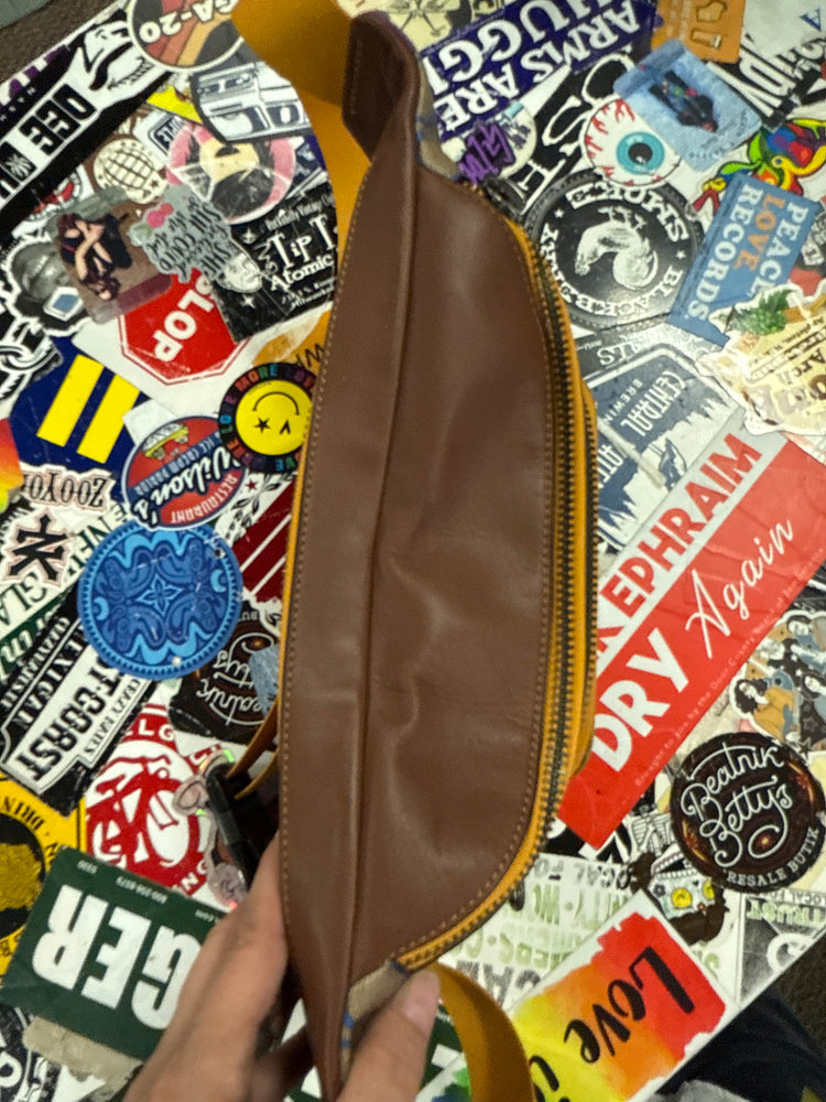 COACH TRACK BELT BAG (org$328)