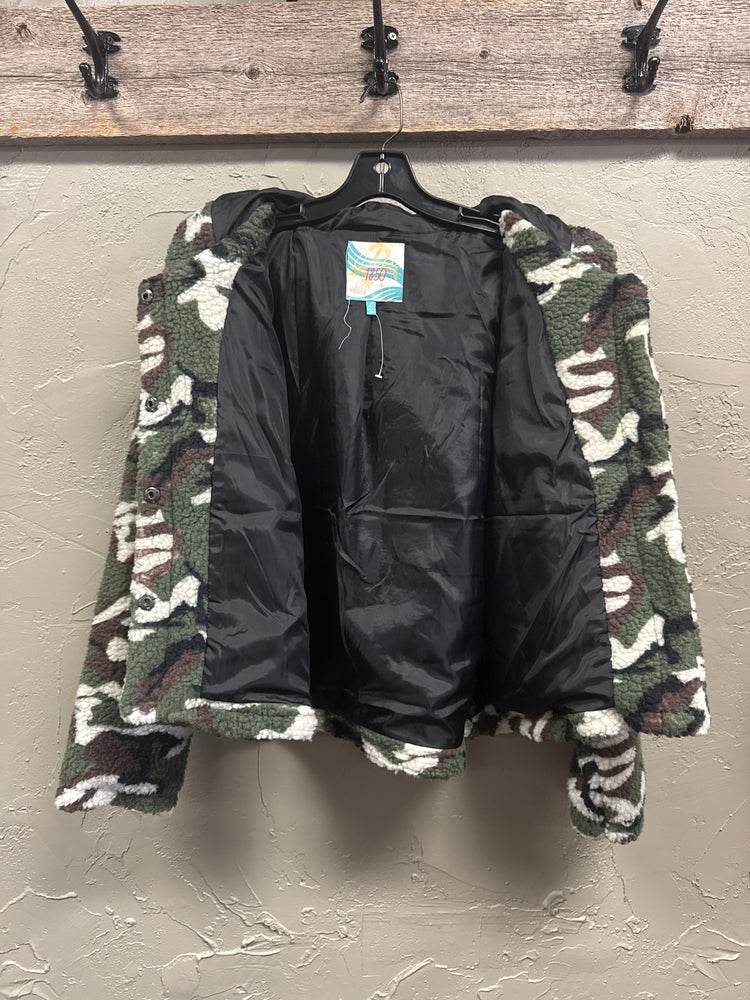 NWT CALI 1850 HOODED SHERPA JACKET