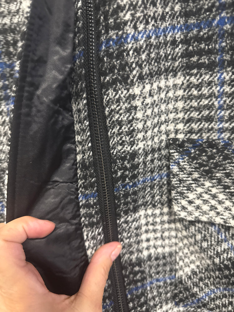 NWT WAY PLAID BOMBER JACKET (org$66)