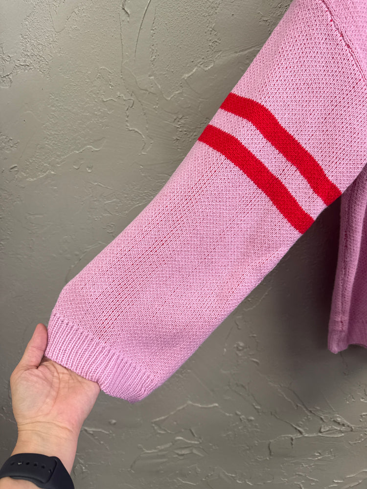 OVERSIZED HEART FRONT SWEATER