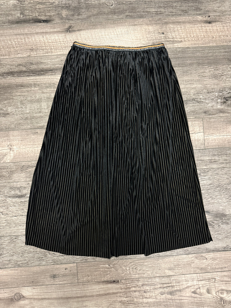 NWT MYSTREE VELVET MIDI SKIRT