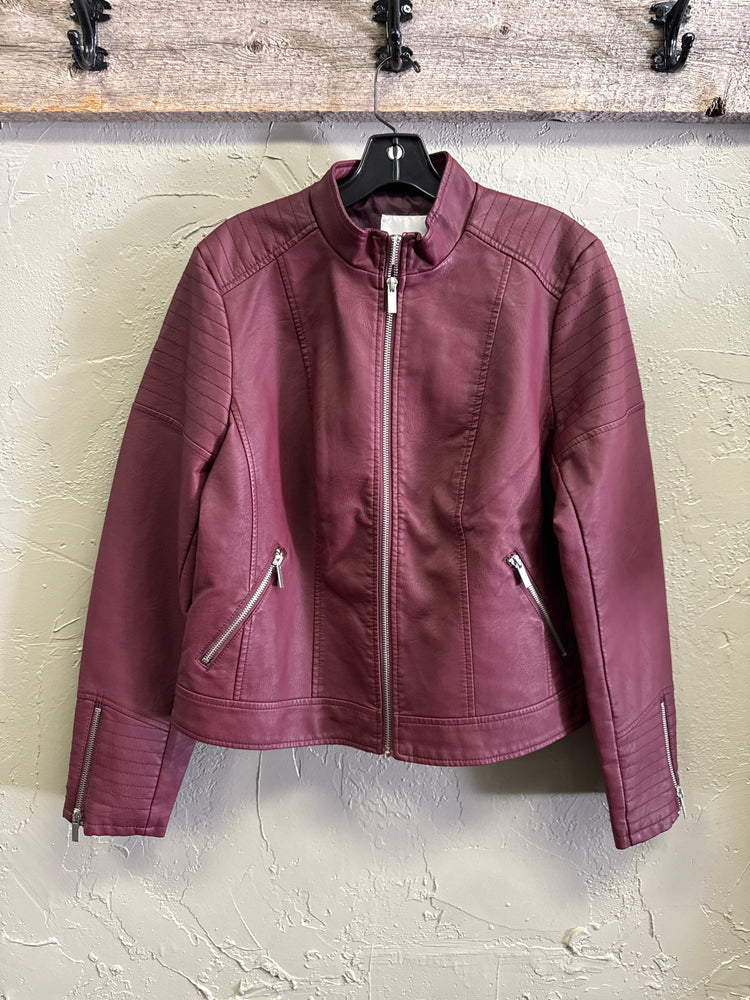 NWOT OSO CASUALS VEGAN LEATHER MOTO