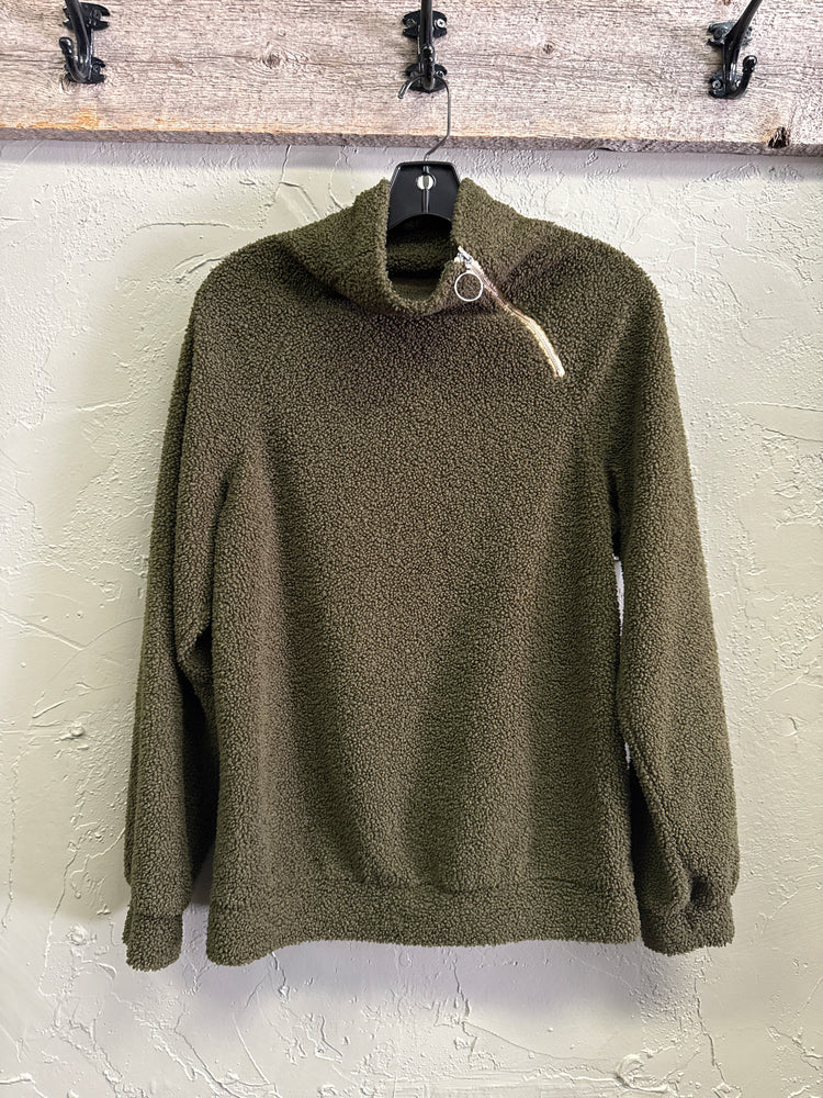 NWOT NECK ZIP PULLOVER