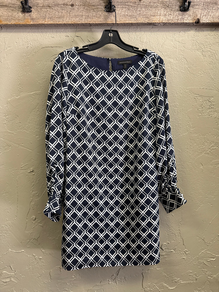 BANANA REPUBLIC SHIFT DRESS