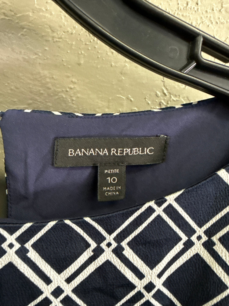 BANANA REPUBLIC SHIFT DRESS