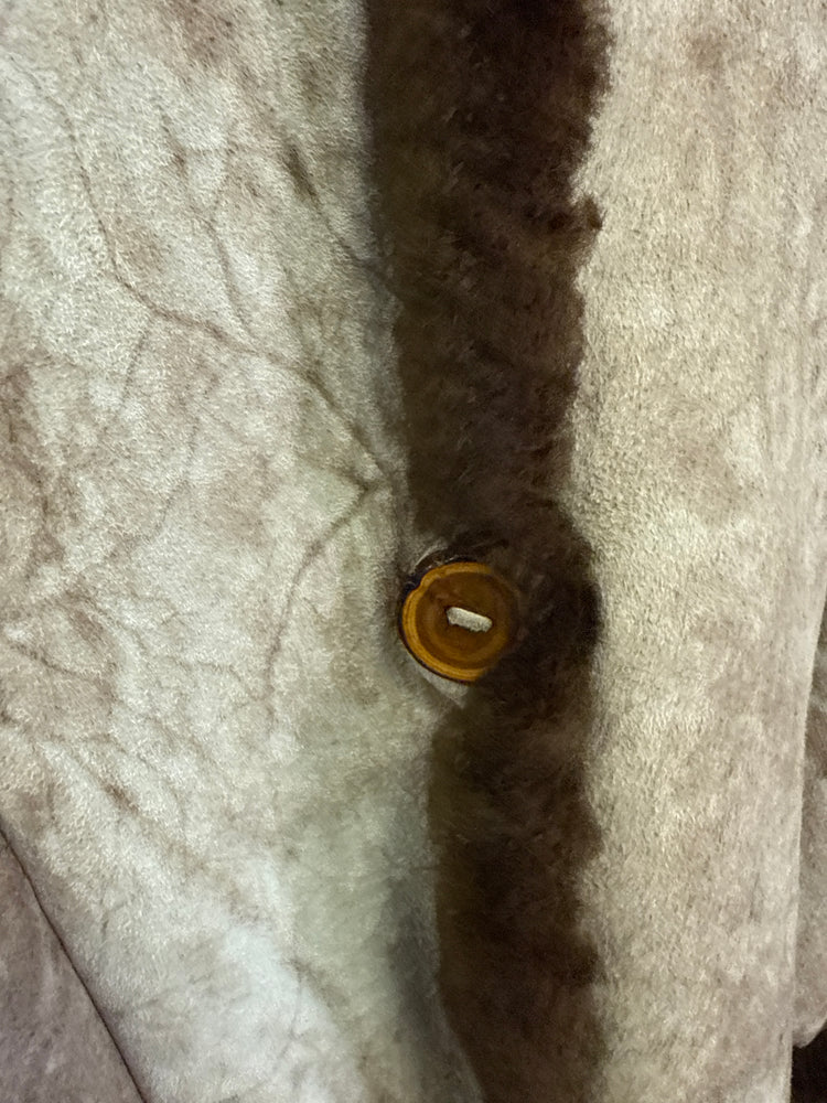 VINTAGE SHEARLING COAT