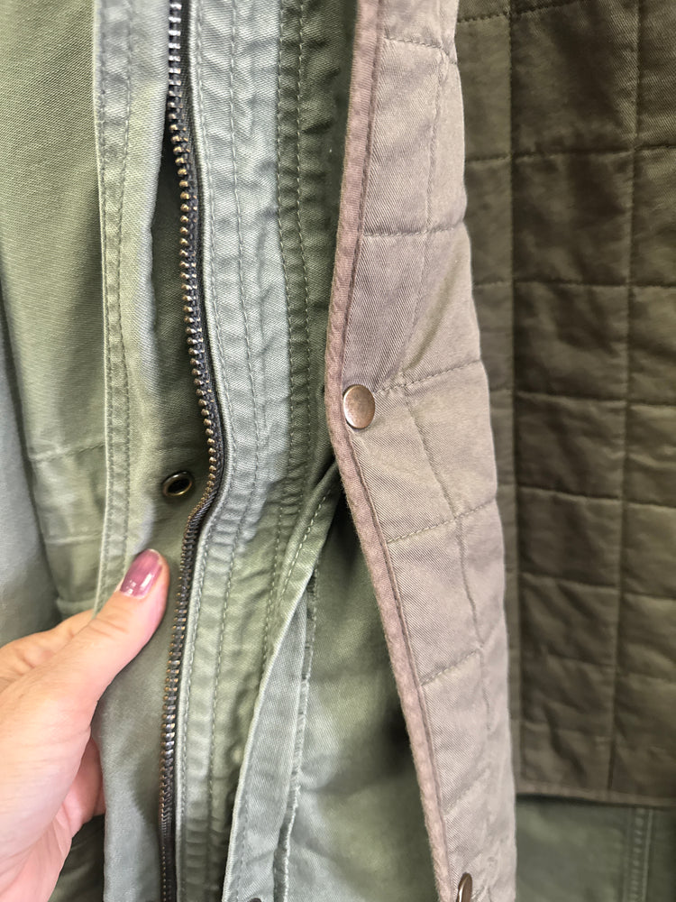 GAP MILITARY STYLE PARKA