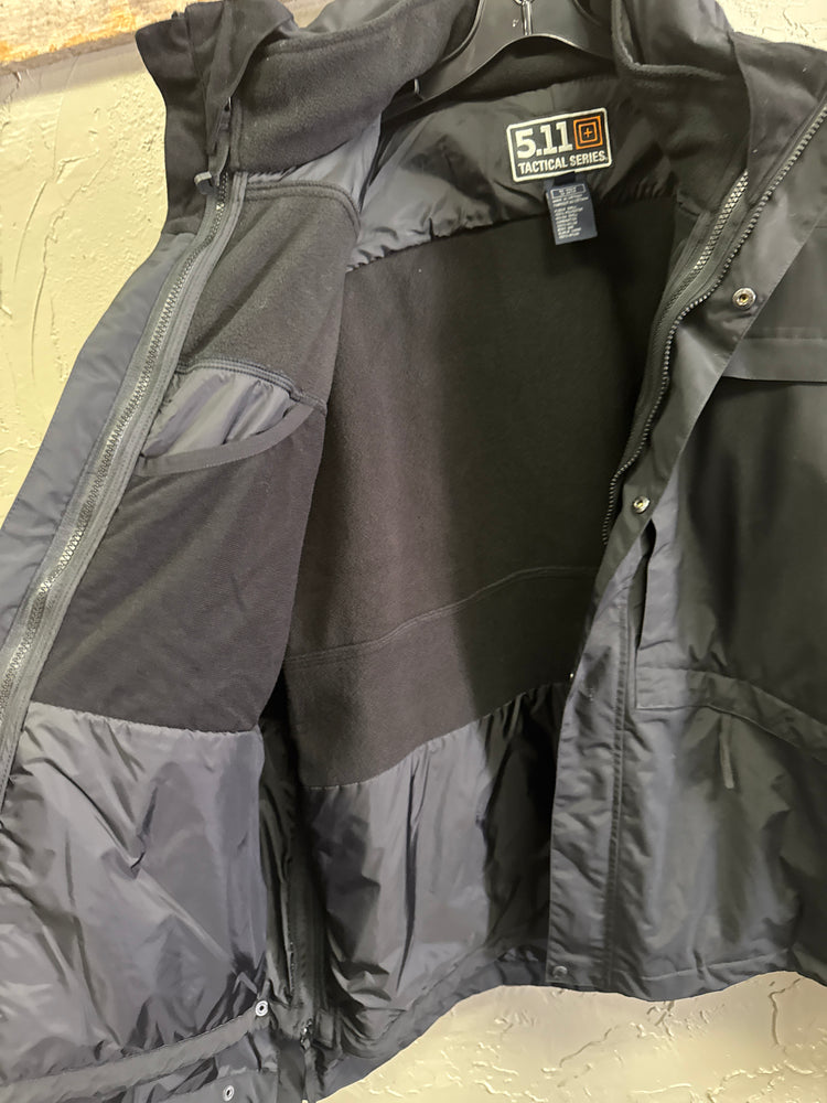 NWT 5.11 TACTICAL 3-in-1 PARKA (org$311)