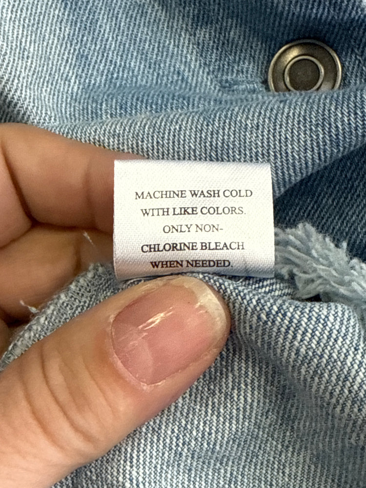 NWOT INDIGO THREAD DENIM JACKET