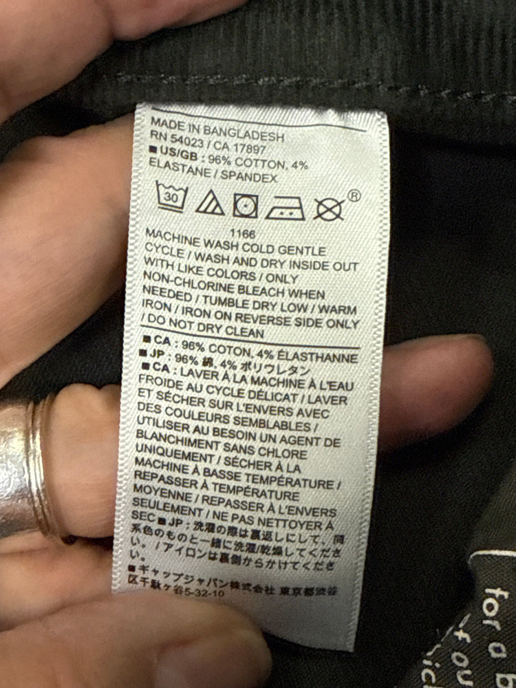 BANANA REPUBLIC SLIM CORDS