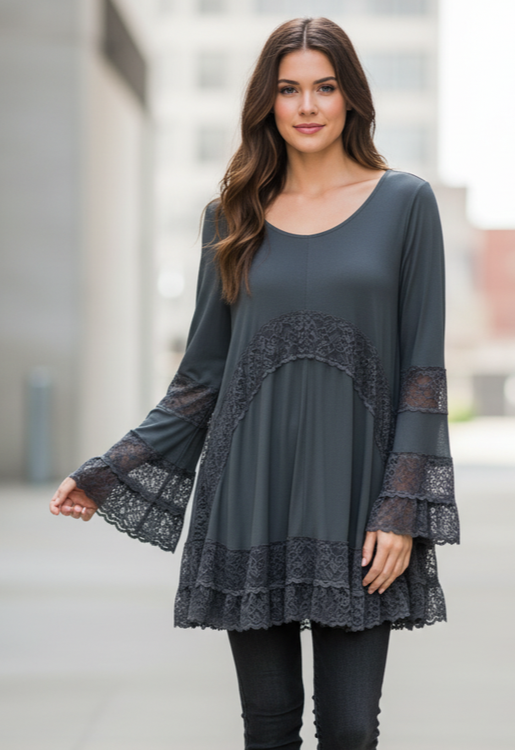 NWOT INDIGO THREADS BELL SLEEVE TUNIC