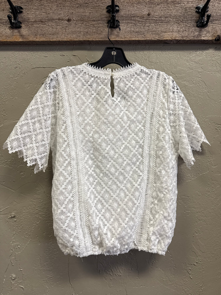 CHICWISH LACE TOP