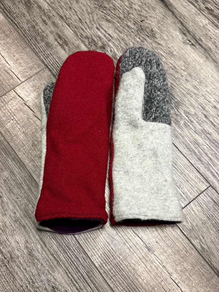 REBETTY WOOL MITTENS