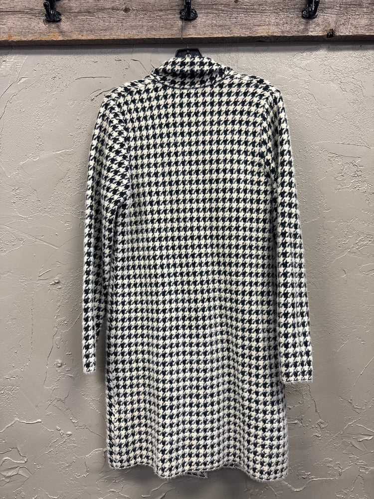 NWT MAX STUDIO HOUNDSTOOTH COAT (org$128)